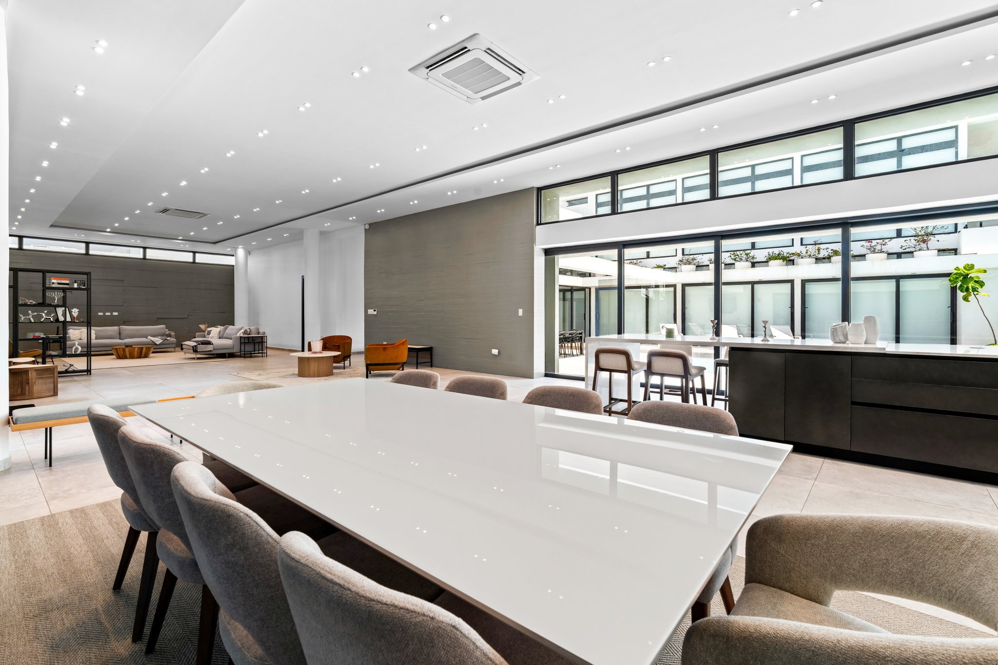 Villa Levant Estate - Photo 7